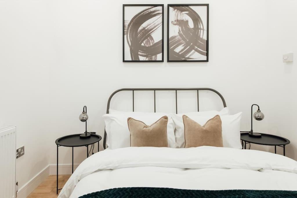 Stylish 2 Bedroom Flat In Ilford, London Eksteriør billede